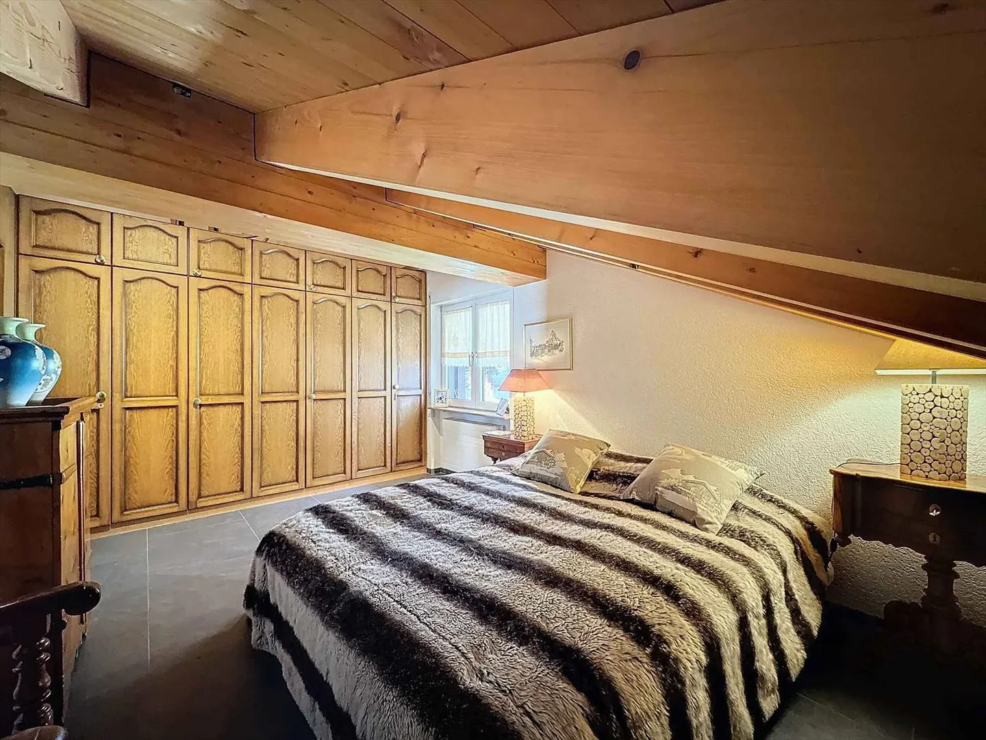 Esclusivo appartamento attico a Zermatt con vista unica sul Cervino - Foto 7 di 12