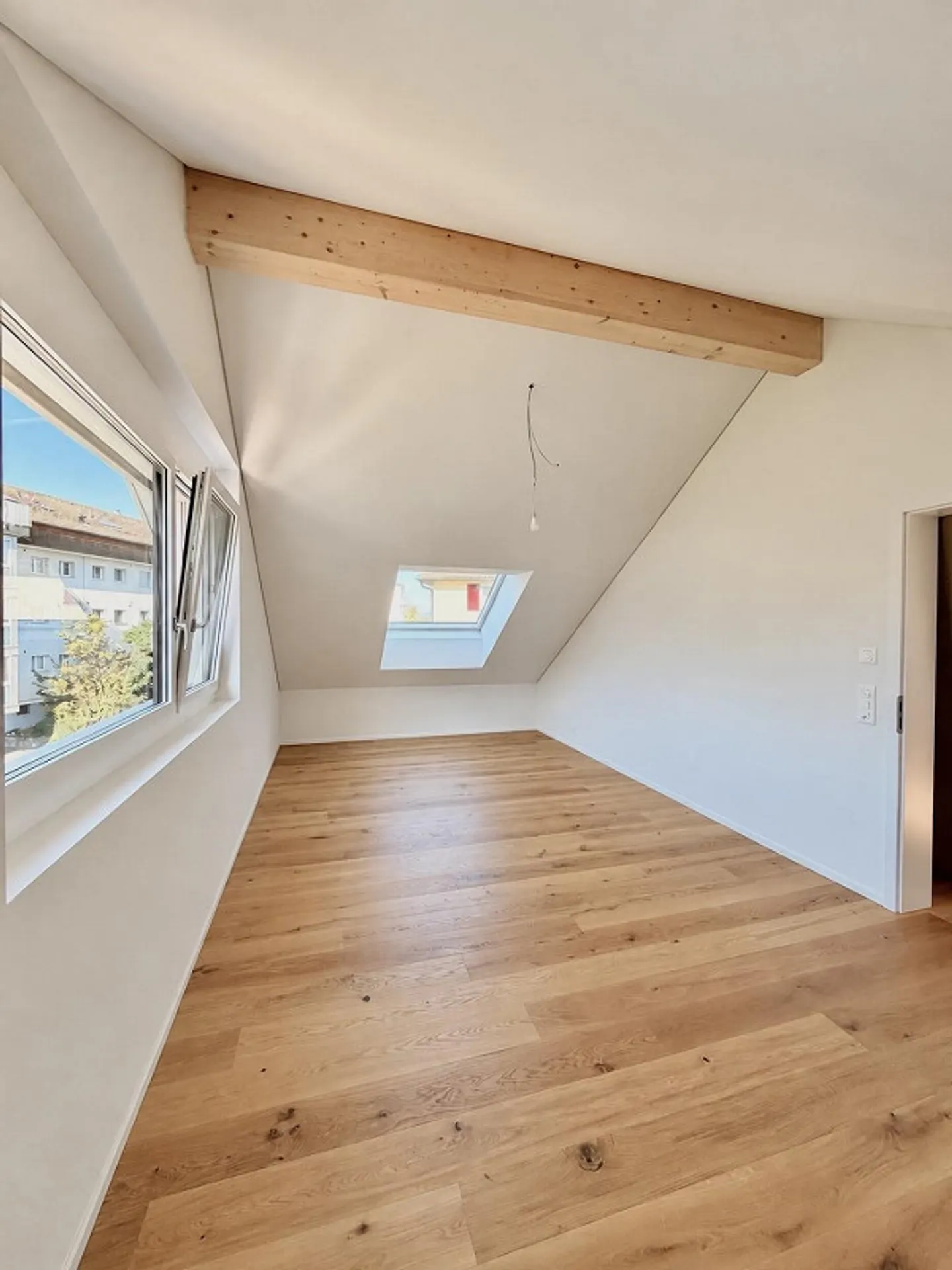 Charmante Wohnung mit Seeblick - Foto 4 von 10