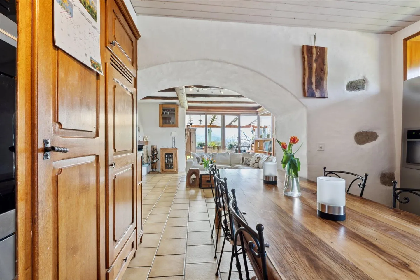 Fully renovated farmhouse less than 10 minutes from the center of Vevey: Quiet, nature, and panoramic view - Photo 7 of 11