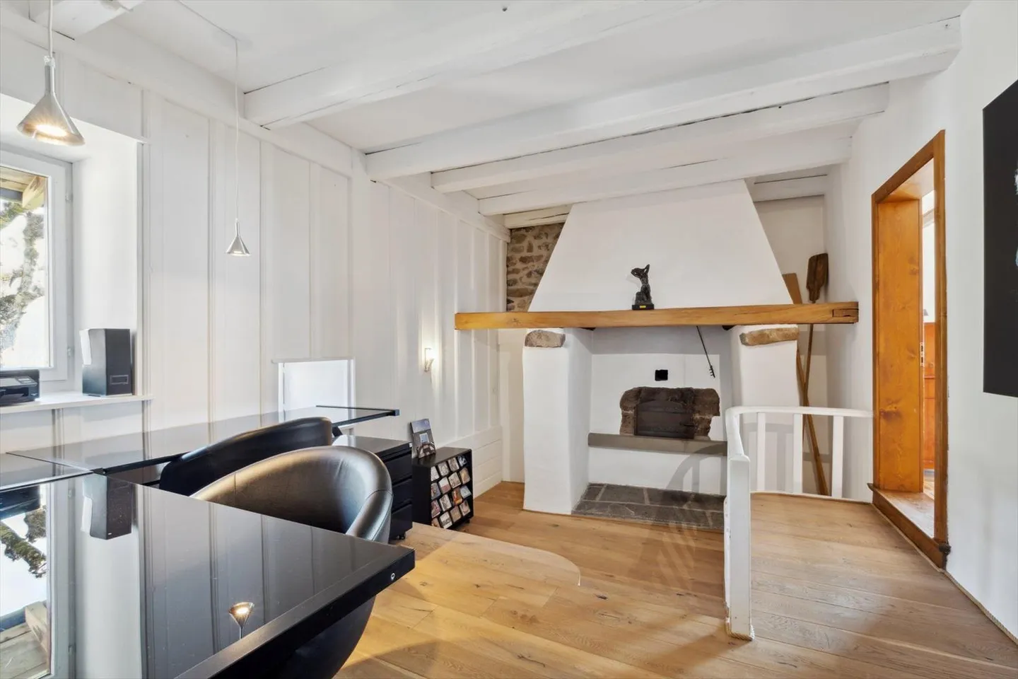 Fully renovated farmhouse less than 10 minutes from the center of Vevey: Quiet, nature, and panoramic view - Photo 8 of 11