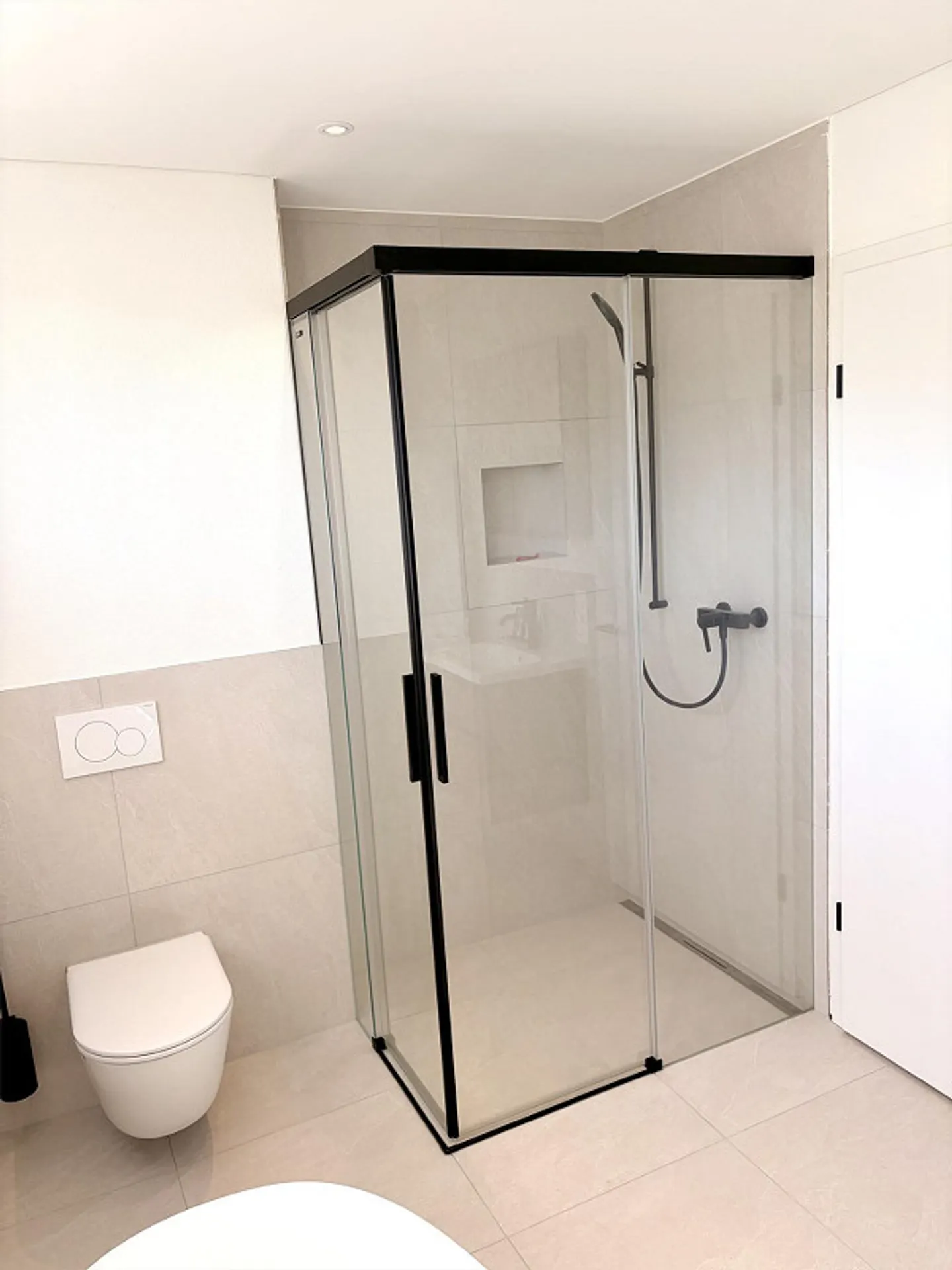 Charmante Wohnung mit Seeblick - Foto 8 von 10