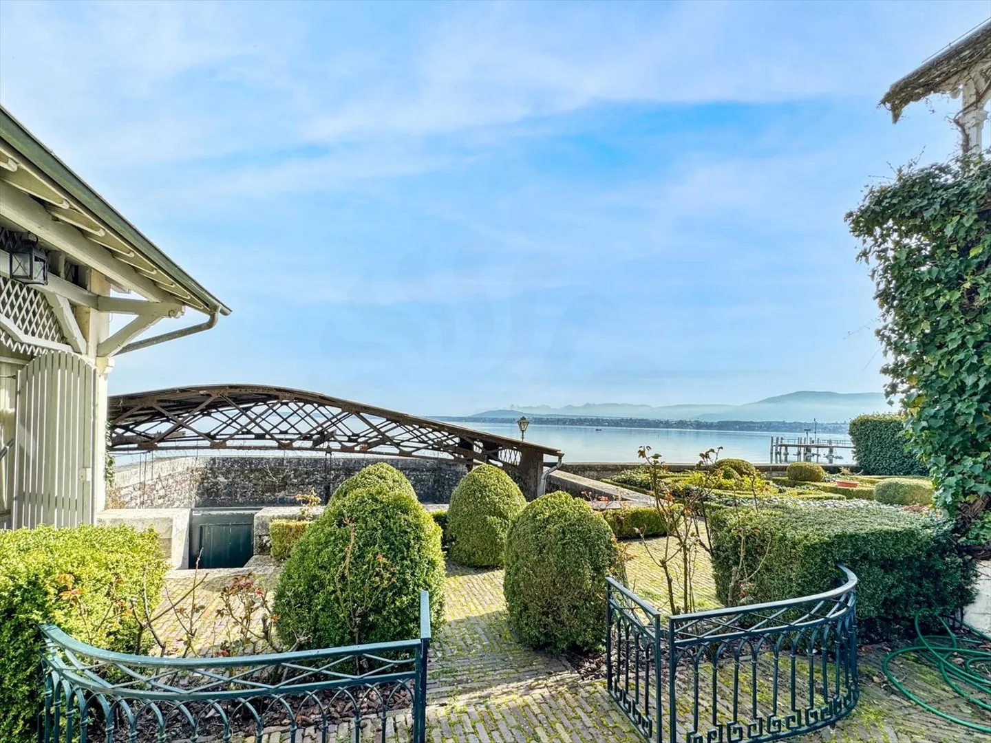 Co-Esclusività: Casa di charme a pochi passi dall'acqua, con porto privato - Foto 6 di 13