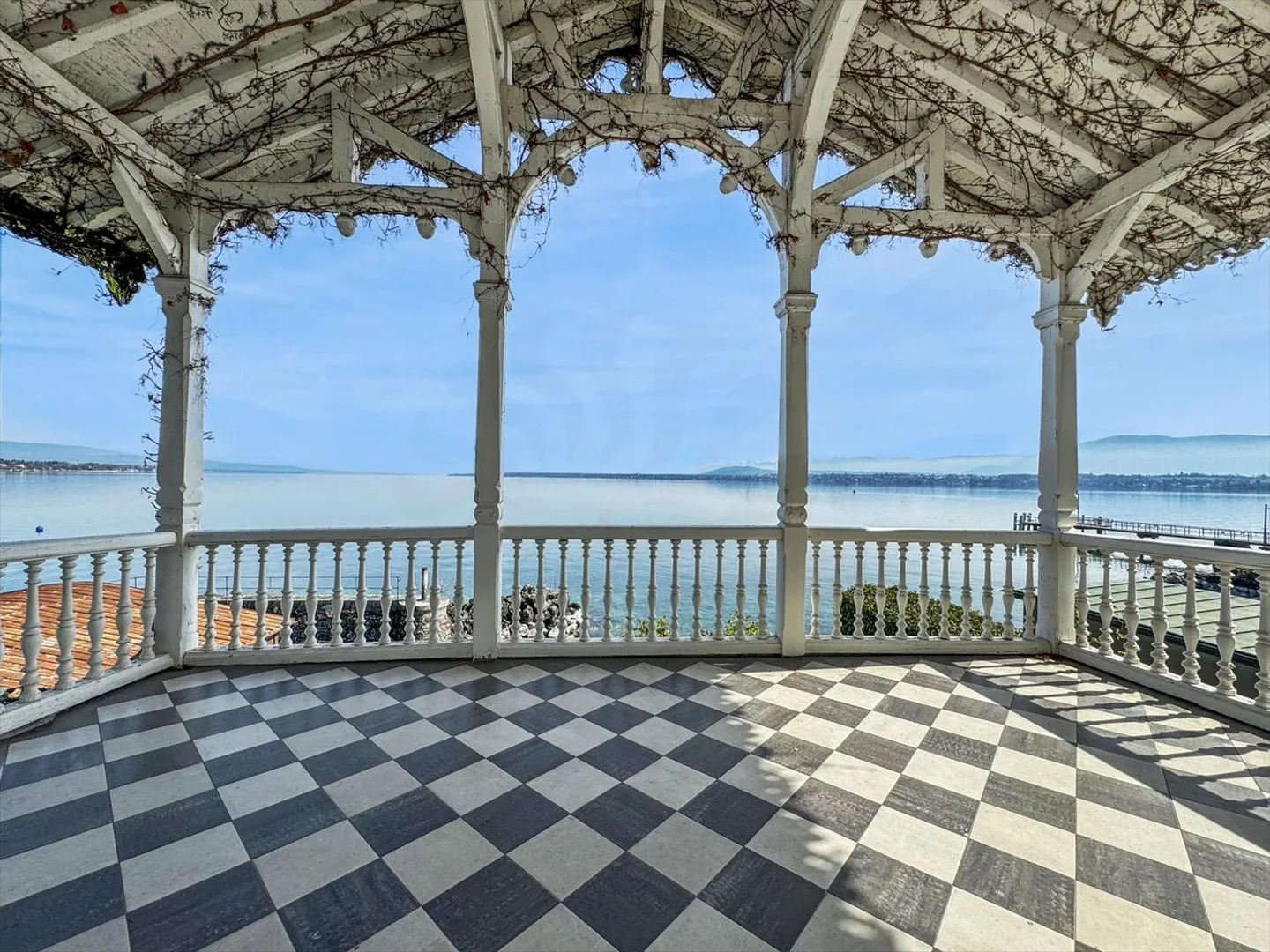 Co-Esclusività: Casa di charme a pochi passi dall'acqua, con porto privato - Foto 13 di 13