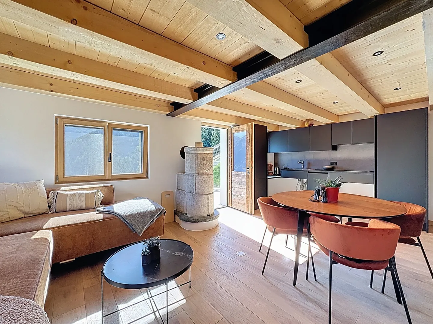 Charmantes Chalet im Herzen der Pisten von Bruson - Foto 1 von 16