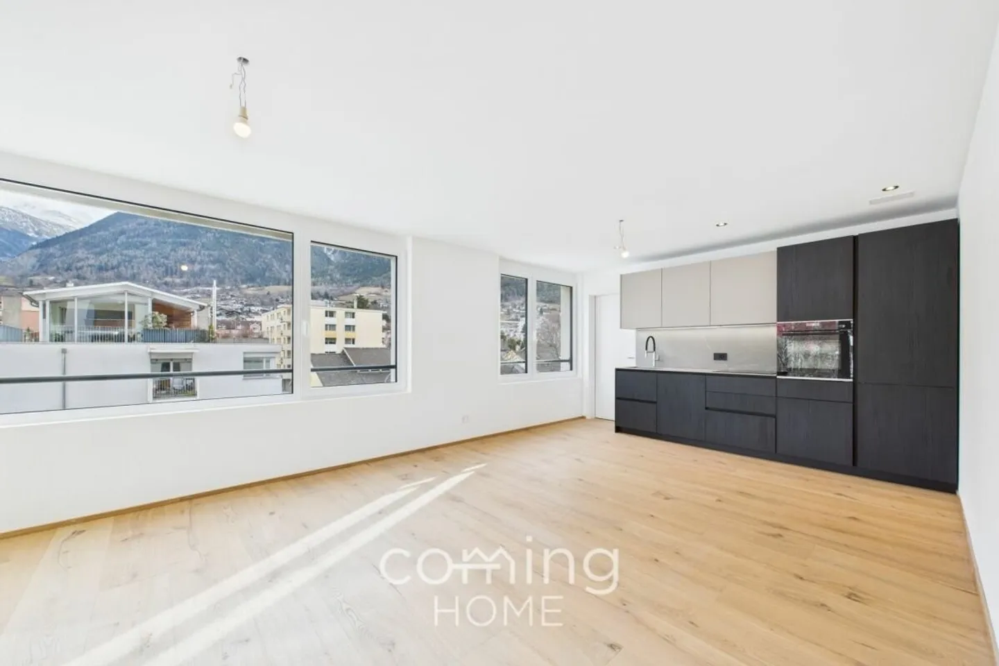 Appartamento elegante di 2,5 stanze con balcone e vista sulle Alpi in posizione centrale a Brig-Glis - Foto 1 di 10