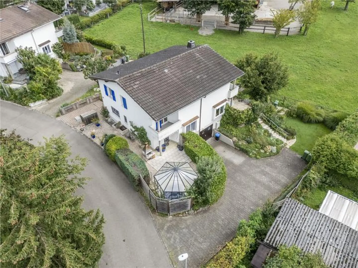 Bonheur à Weining - Photo 1 sur 8