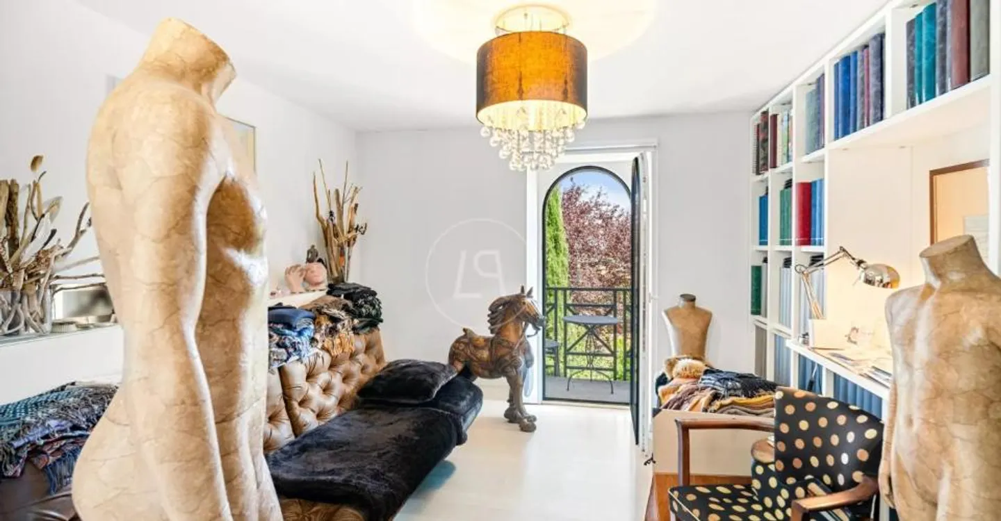 Elegant character property near Morges, panoramic view - Photo 11 of 13