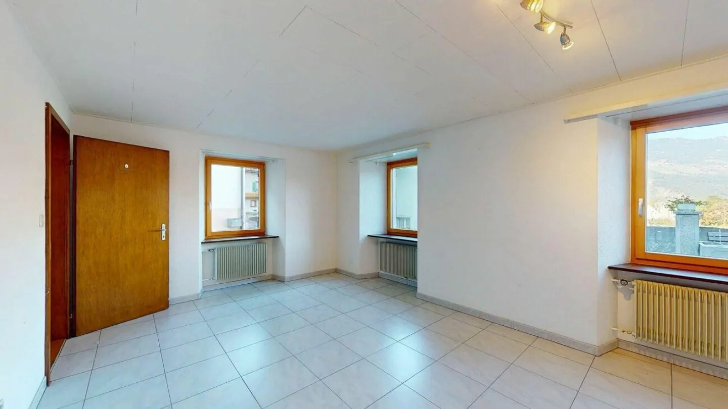Casa unifamiliare con appartamento separato e grande giardino - Foto 17 di 30