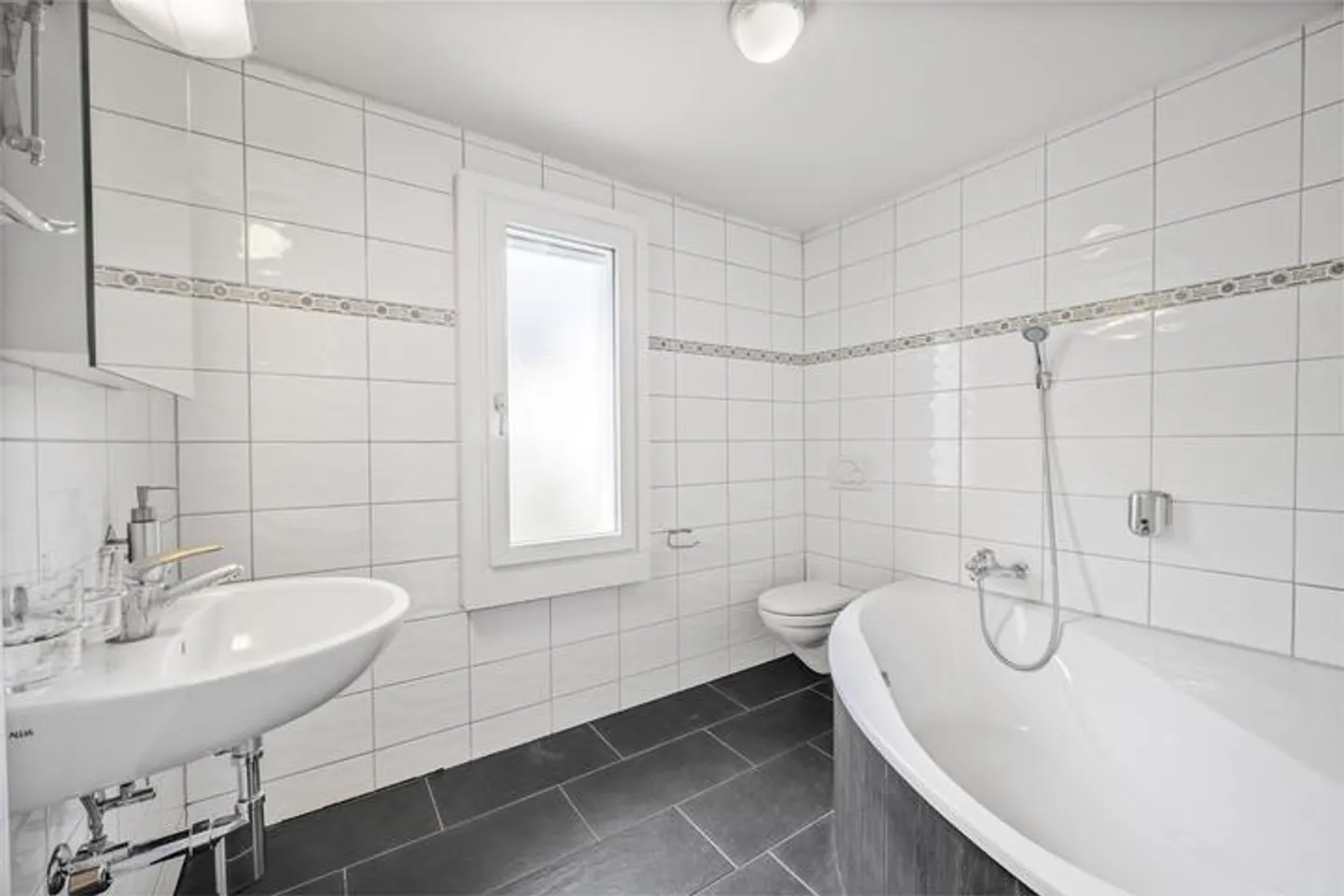 Bonheur à Weining - Photo 5 sur 8