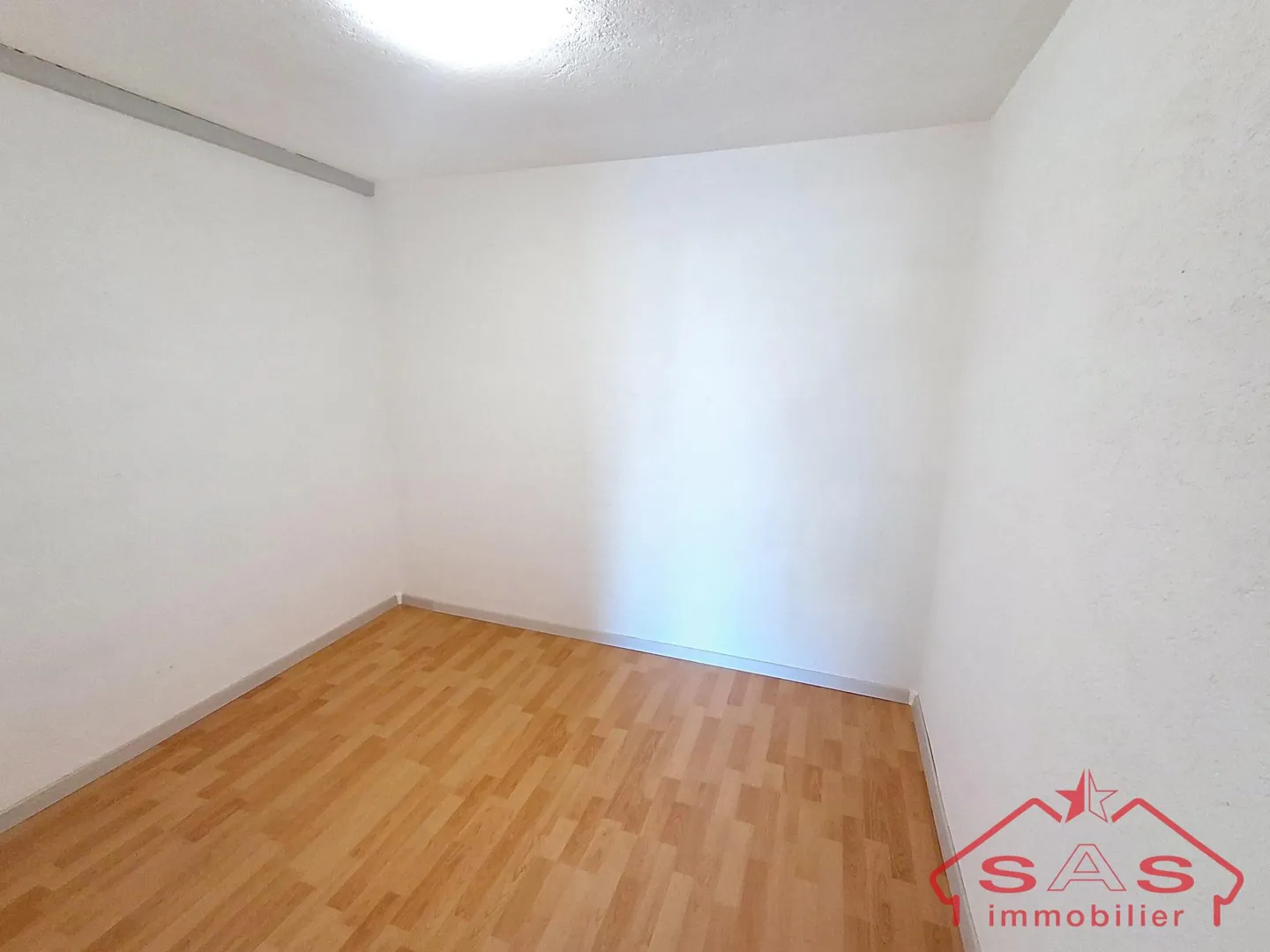 Geräumige Villa mit Pool in Ardon - Foto 27 von 31