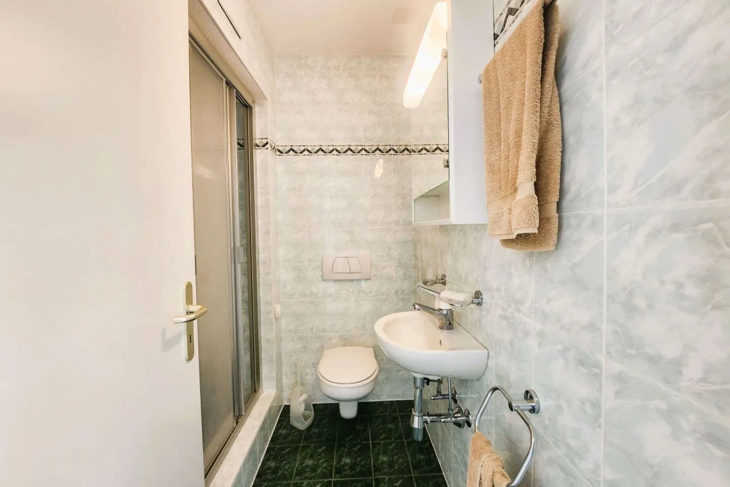 Elegante Residenz mit weitem Landschaftsblick - Foto 13 von 13