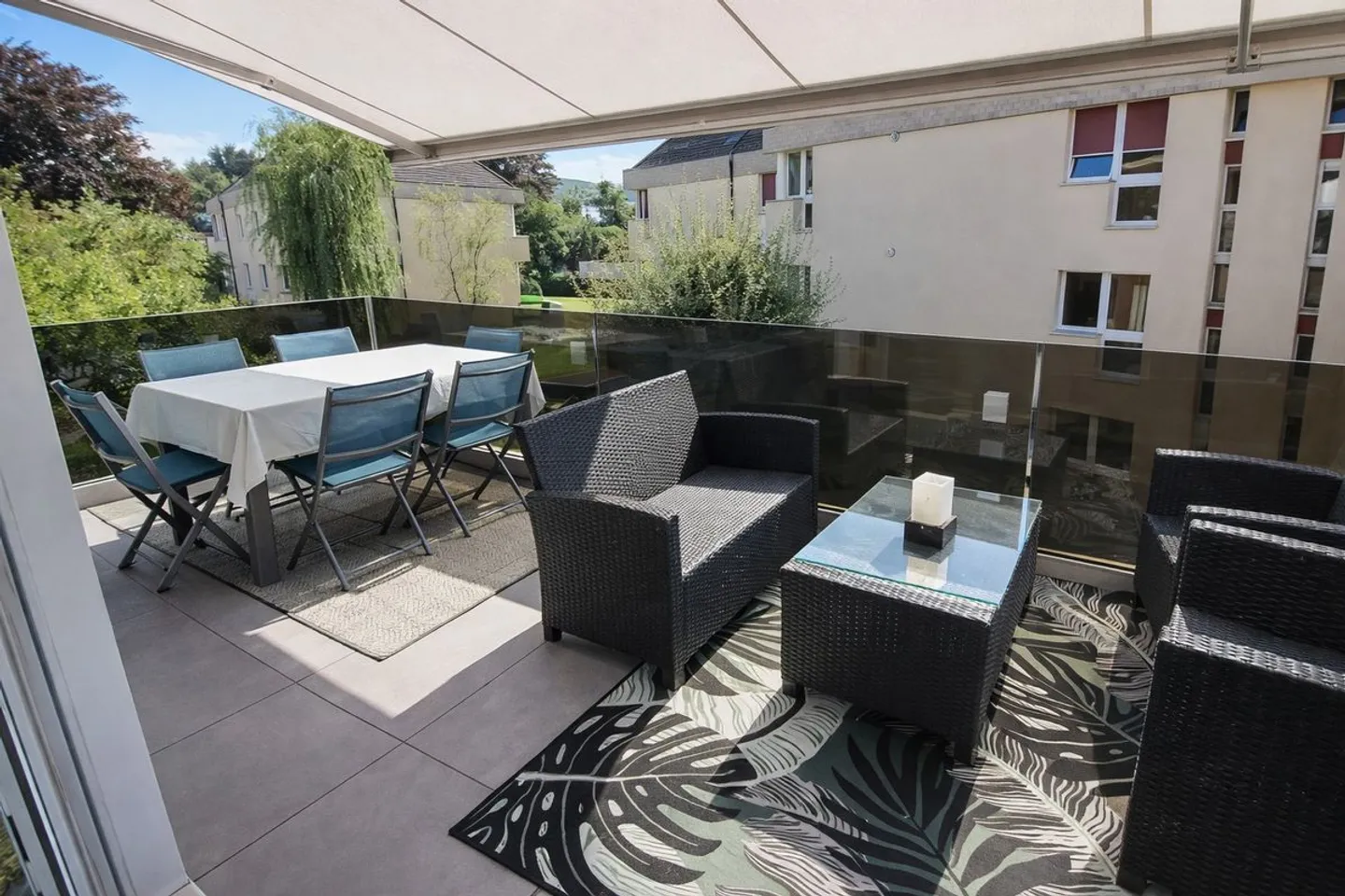 Appartamento moderno con giardino - Foto 5 di 12