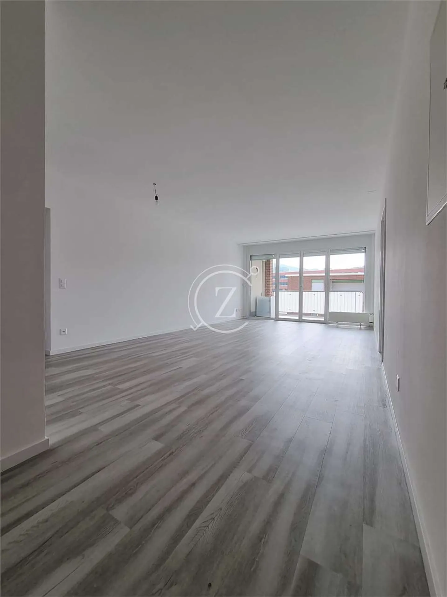 Appartement avec 3,5 pièces à Mendrisio rénové - Photo 1 sur 11