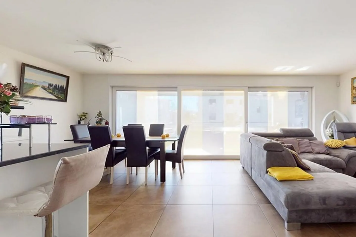 The light, the space, and a balcony you won't want to leave... - Photo 3 of 5