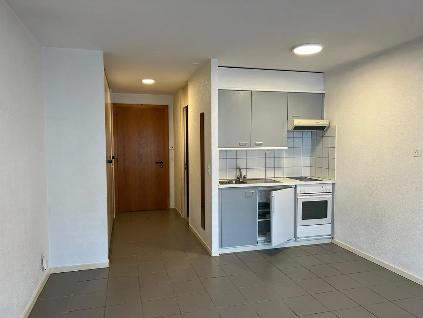 Studio con balcone nel centro di Siders - Foto 2 di 4