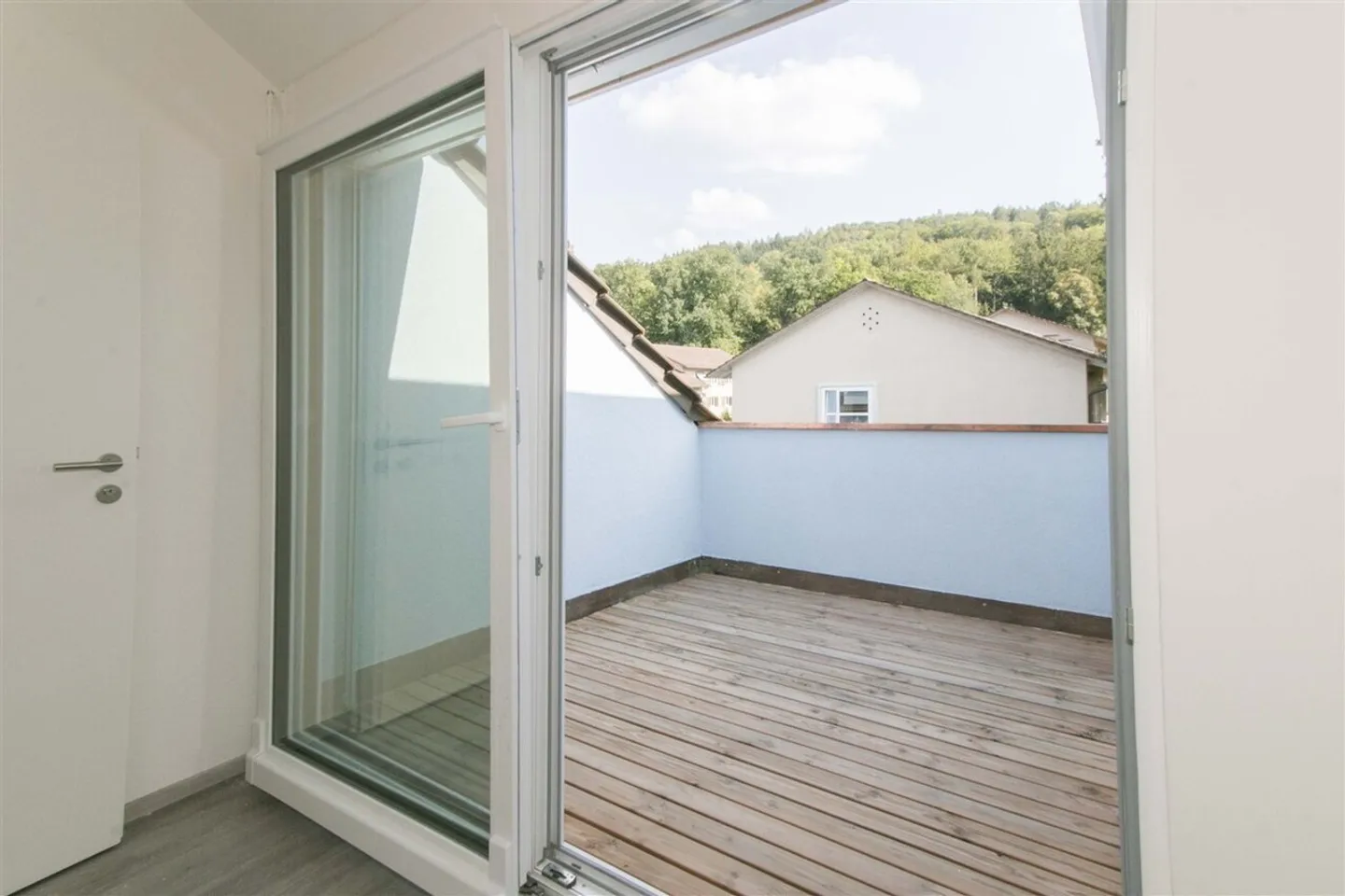 Modern penthouse with a great view! - Photo 5 of 6