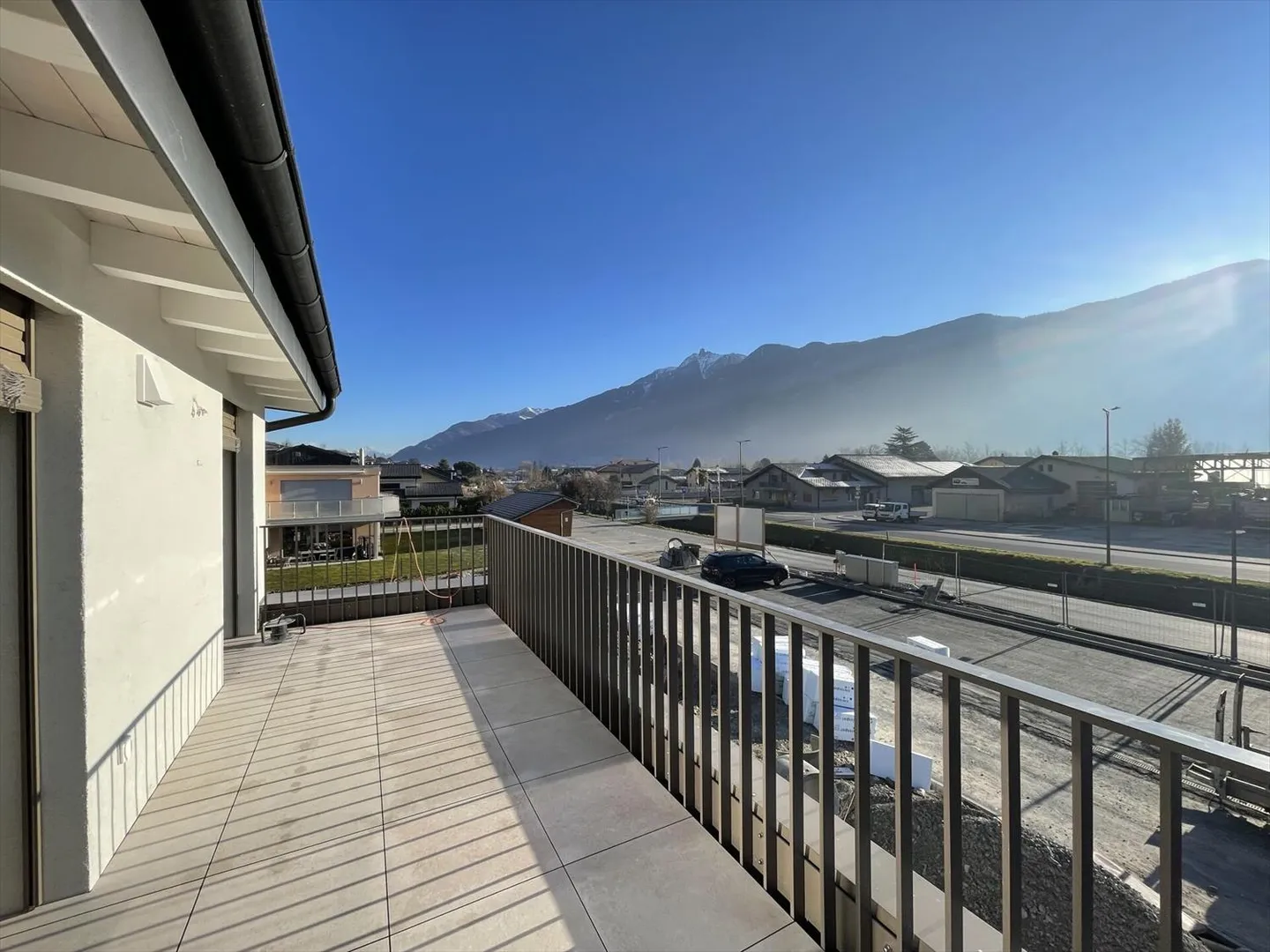 2.5 Pieces New - Photo 6 of 7