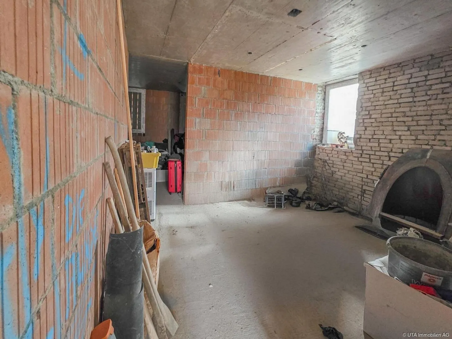 Expansion as desired - two shell apartments await your ideas - Photo 6 of 12