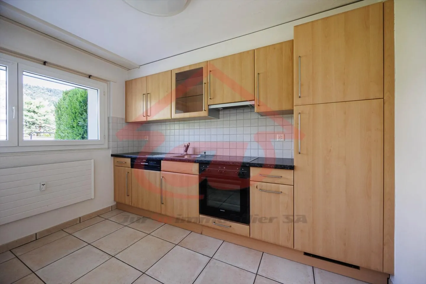 4-room apartment - Photo 3 of 18