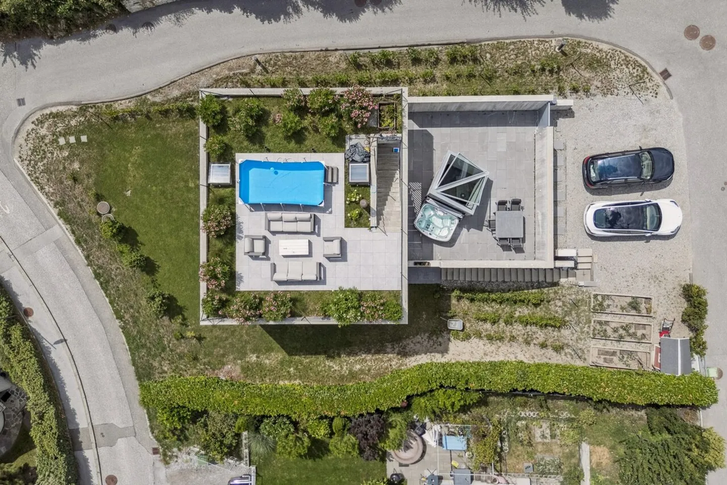 Prestigeträchtige zeitgenössische Villa mit Dachterrasse - Foto 12 von 12