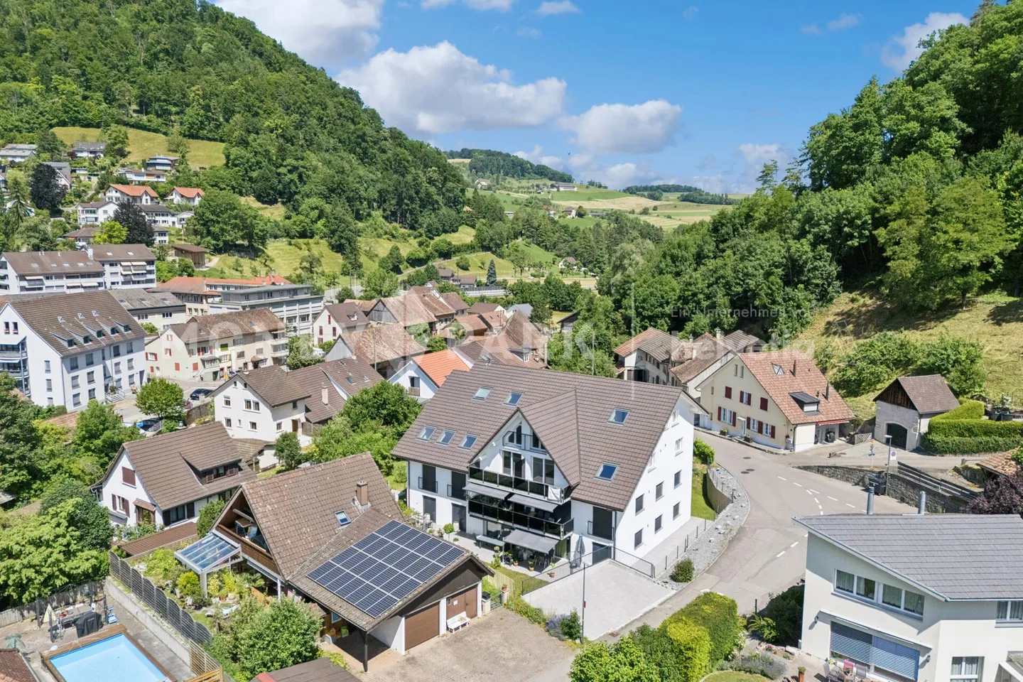 Modern 5.5-room maisonette apartment sunny, quiet and family-friendly - Photo 12 of 13