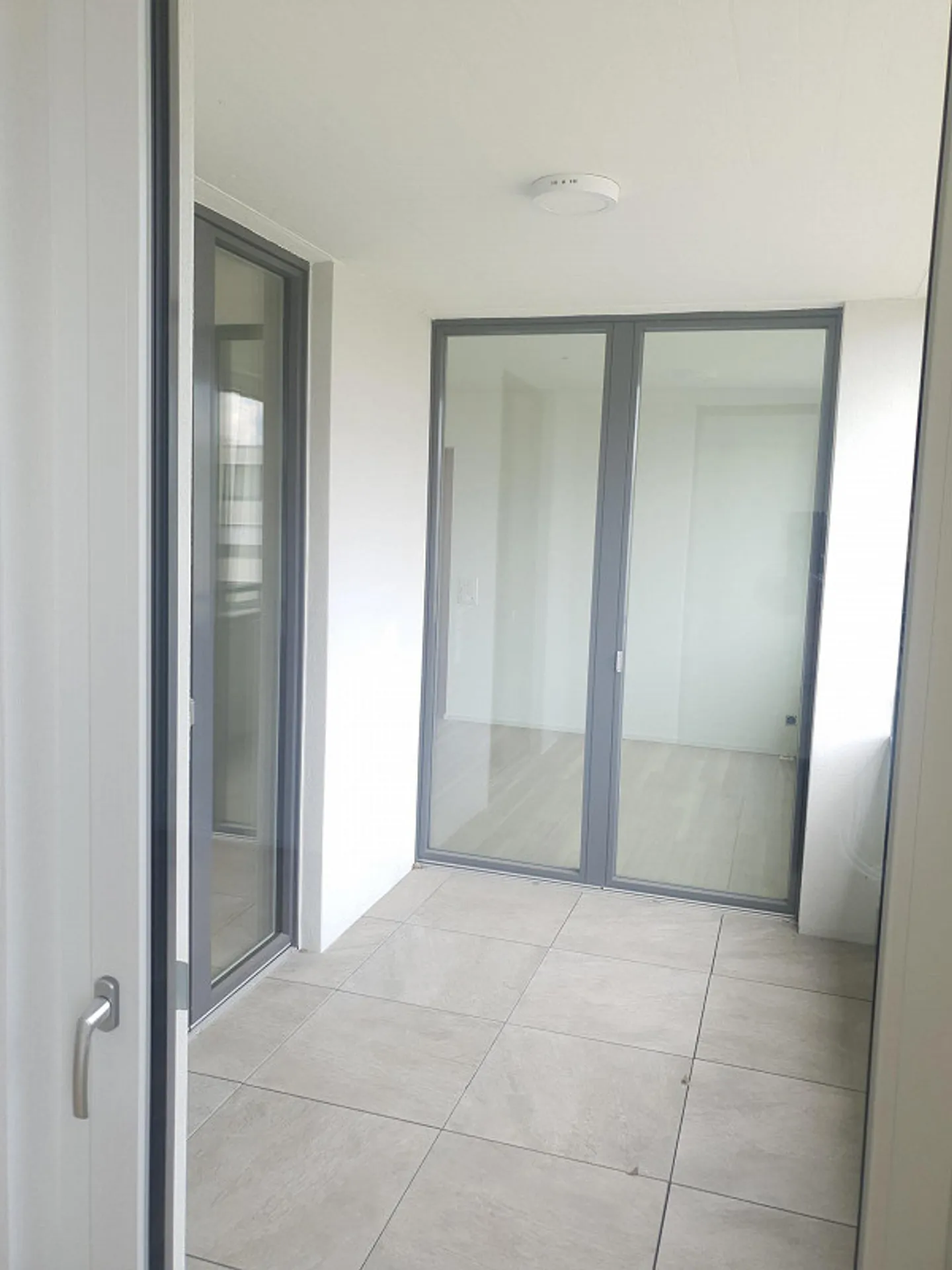 Appartement moderne de 5,5 pièces à Saint-Gall - Photo 7 sur 9