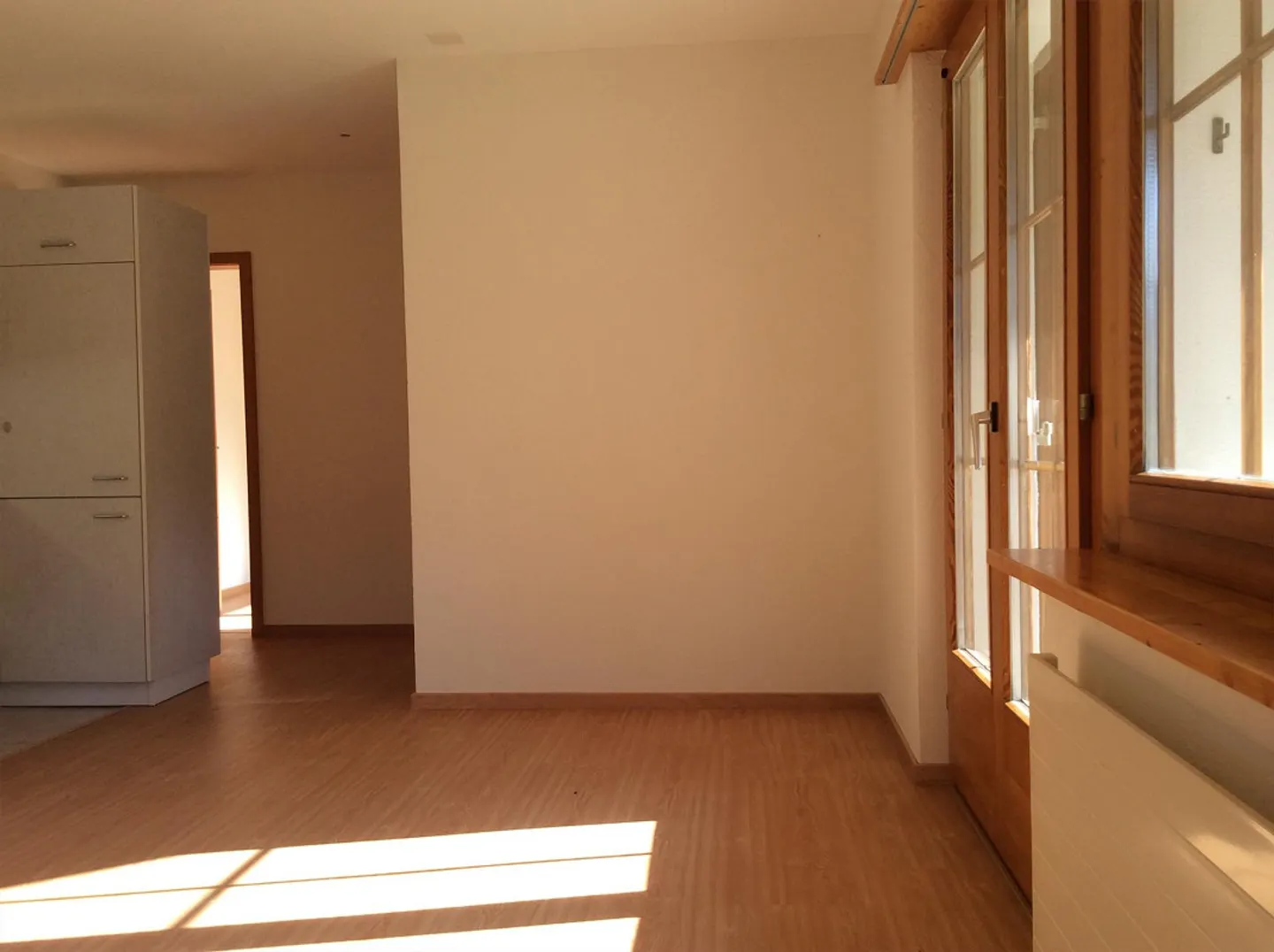 Appartamento 2.5 stanze luminoso, accogliente e tranquillo - Foto 5 di 6