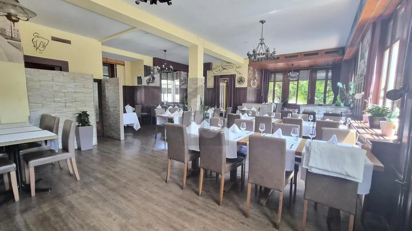 RESTAURANT CHERCHE NOUVEAUX LOCATAIRES - Photo 2 sur 6