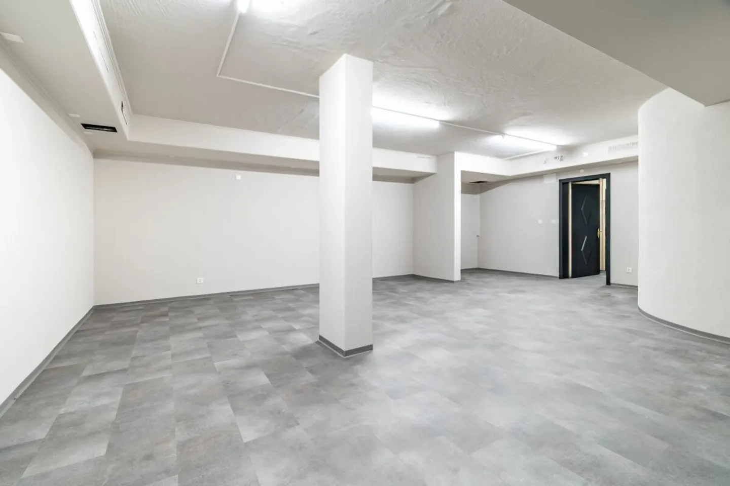 Espace commercial dans l'emplacement le plus central de Visp - utilisation polyvalente - Photo 13 sur 17