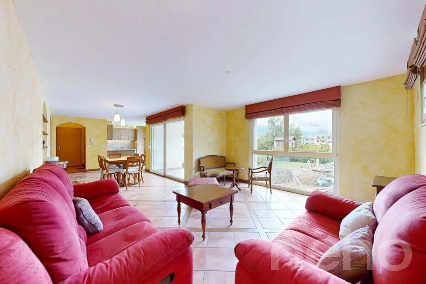 Appartamento luminoso con 3 camere - In perfette condizioni - Zona tranquilla Fully - Foto 1 di 12