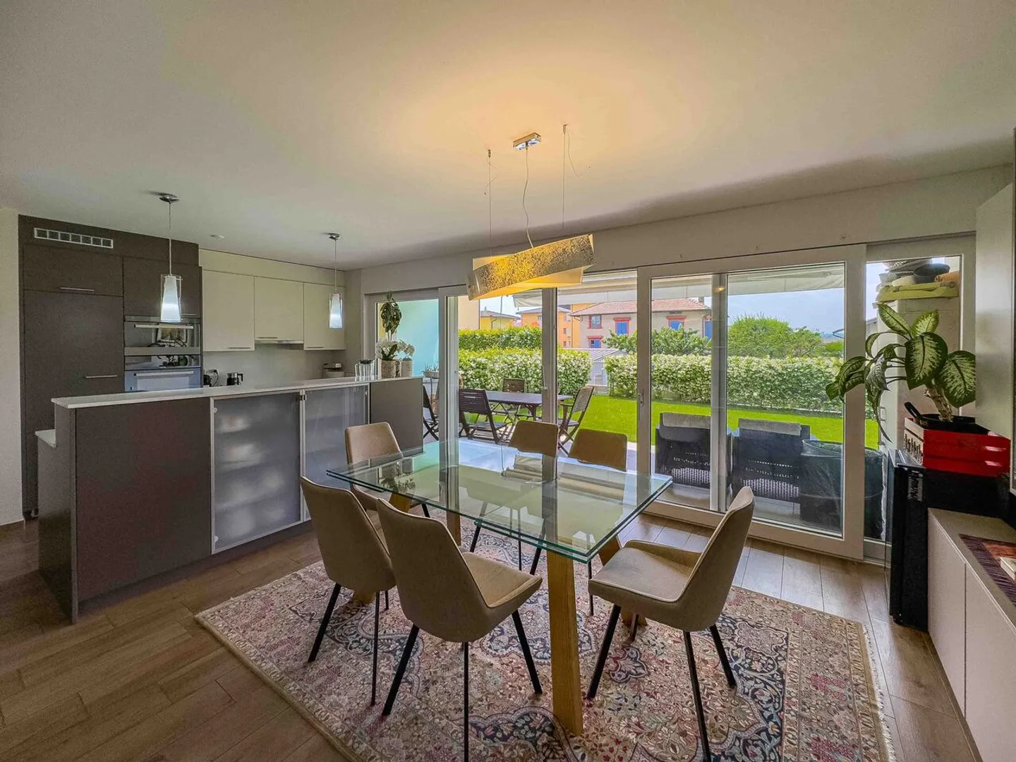 Ampio 5.5 locali con giardino a Mendrisio - Foto 3 di 13