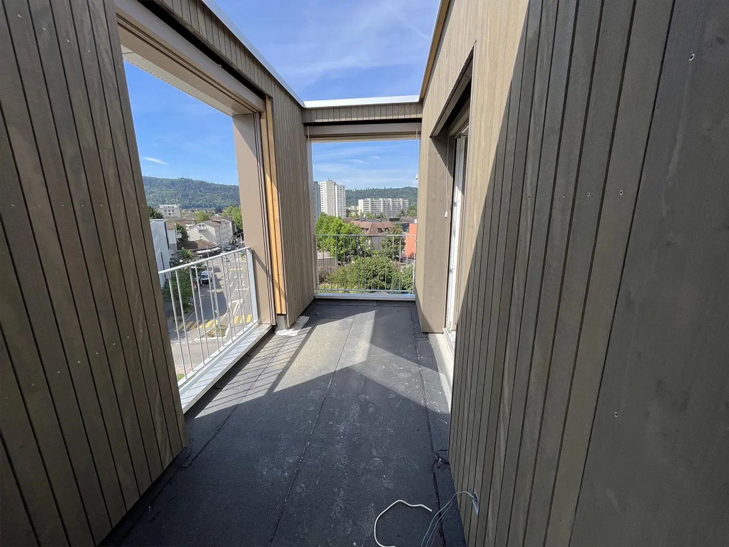 Appartement en attique moderne de 3,5 pièces au cœur de Wettingen - Photo 8 sur 9