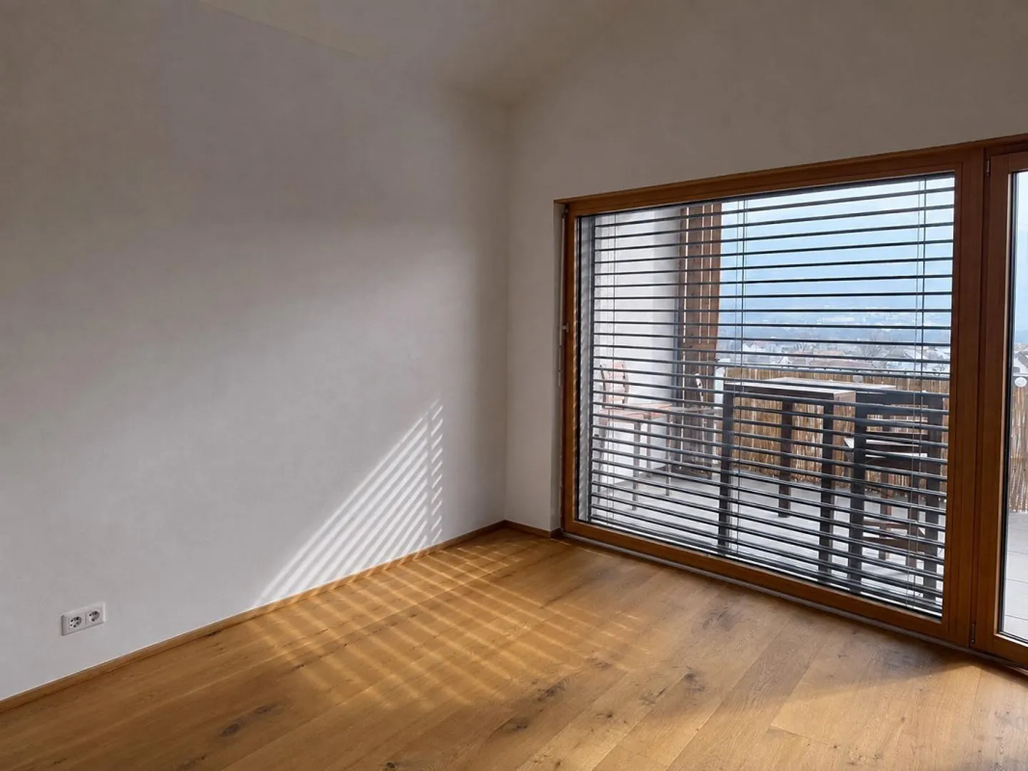 Modern Apartment in the Green - Photo 2 of 6