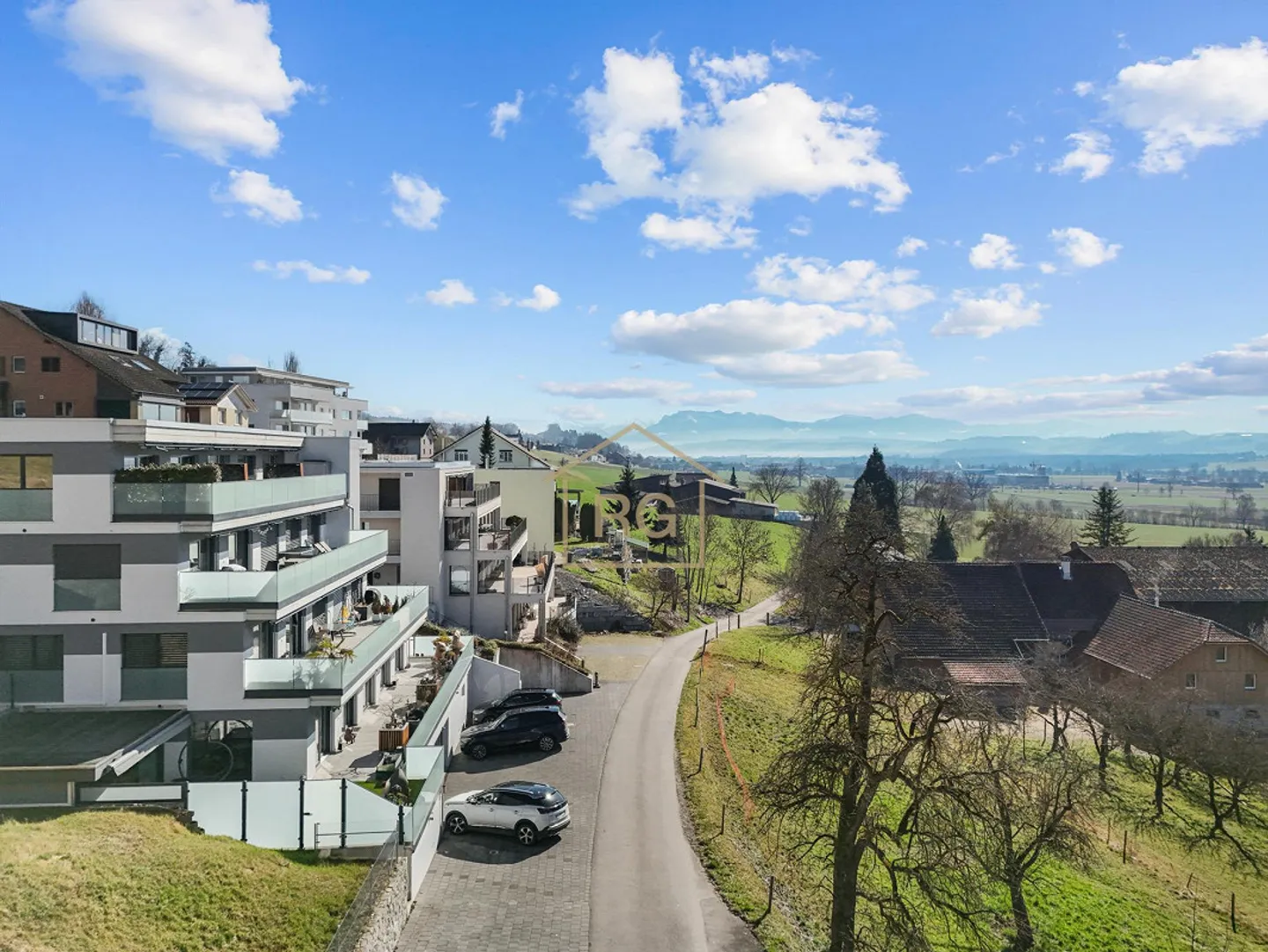 Modern 4.5-room terrace apartment in Triengen - Photo 1 of 15