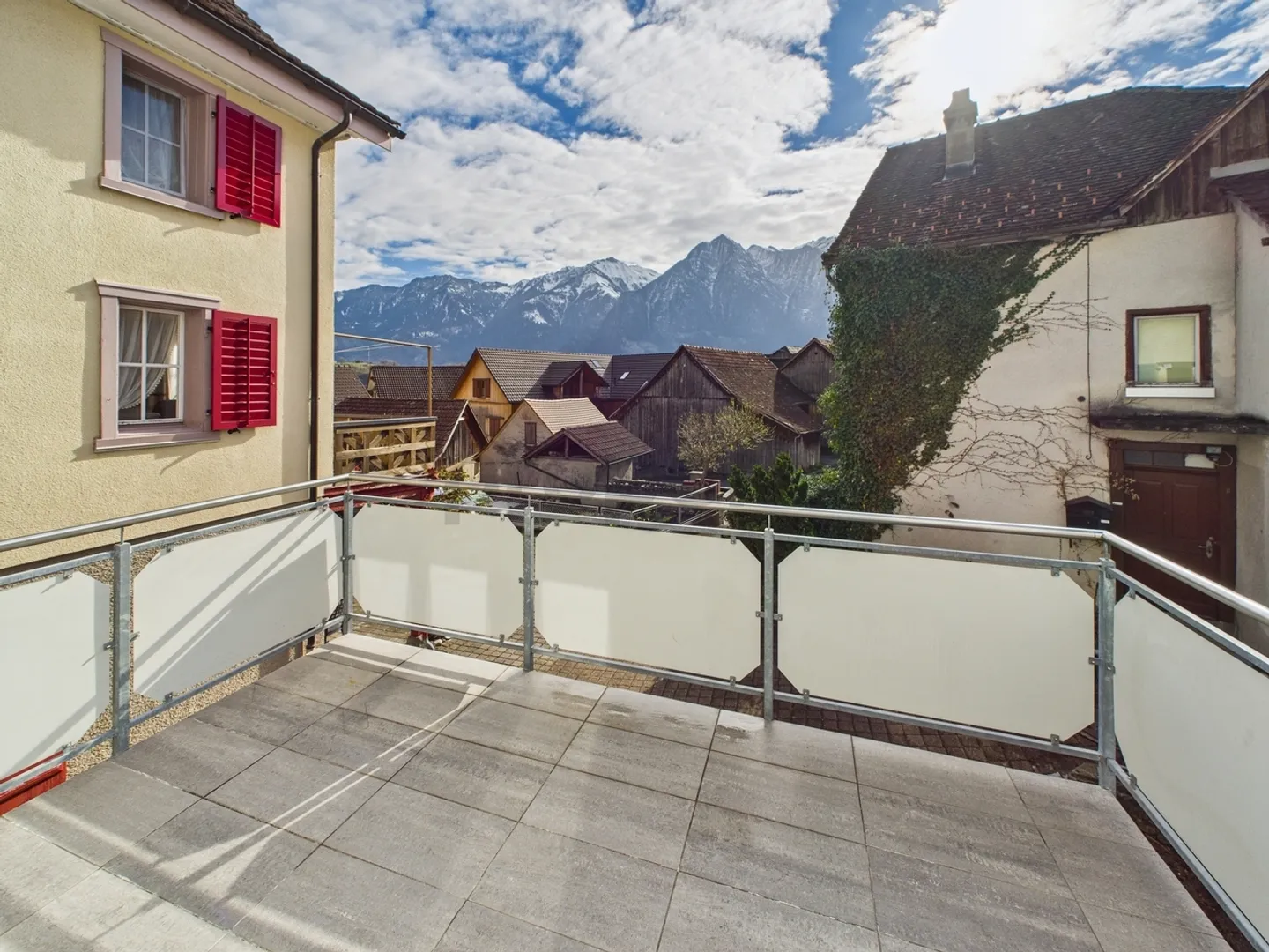 Modern 4.5-room single-family house with balcony, Wartau - Photo 10 of 13