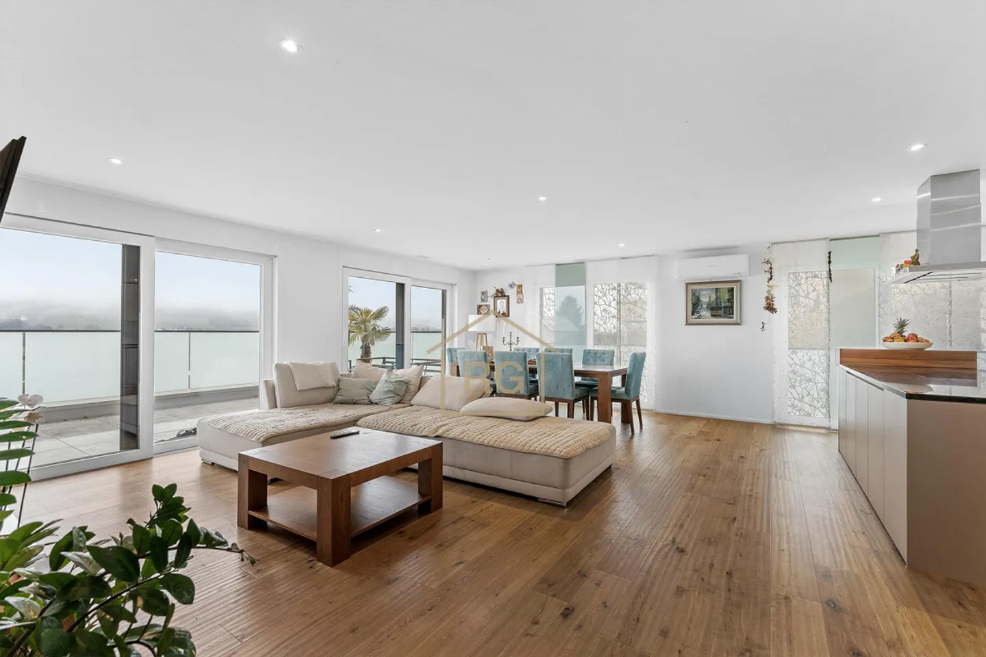 Modern 4.5-room terrace apartment in Triengen - Photo 6 of 15
