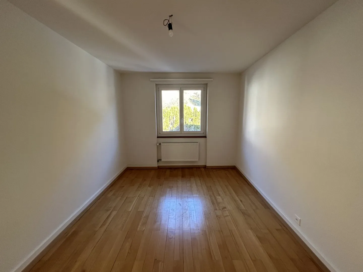 In affitto: appartamento 3.5 locali con balcone - Crêt-Besson 11, Sonvilier - Foto 7 di 12