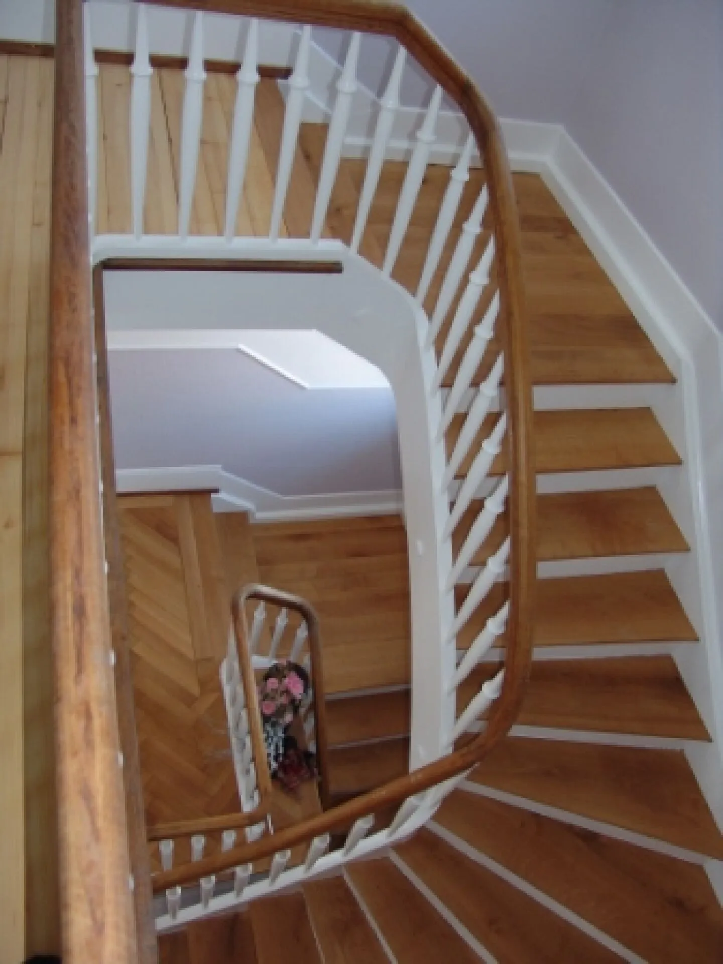 Representative Bern Country House Villa - Photo 7 of 16