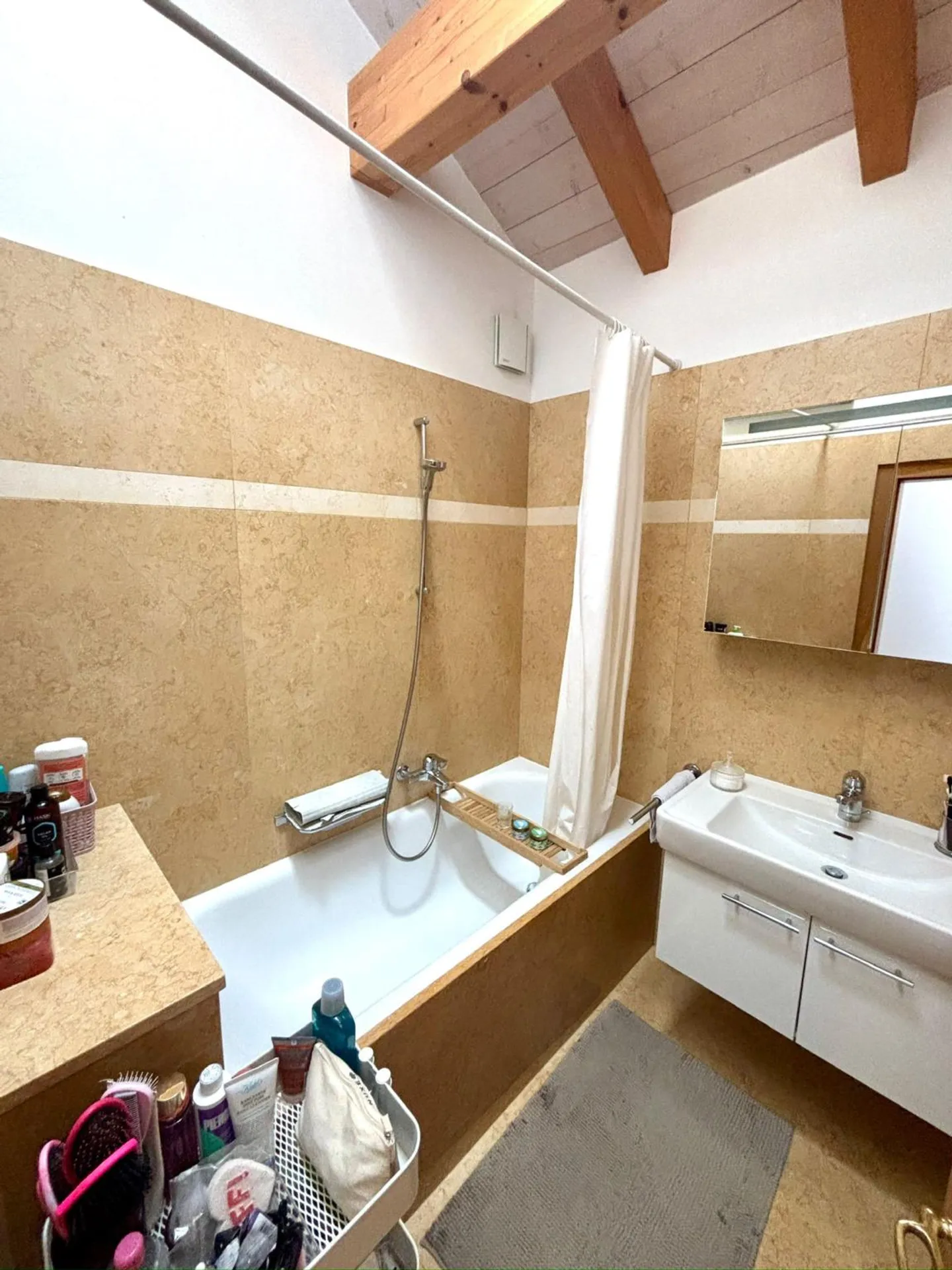 Charming Family Home in Lully - Photo 14 of 20