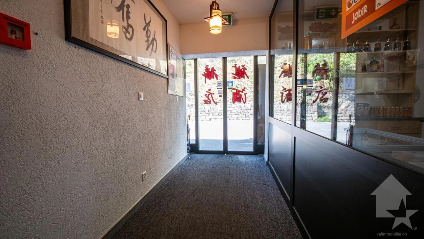 Renoviertes Hotel-Restaurant im Herzen des Dorfes mit spektakulärem Blick - Foto 17 von 30