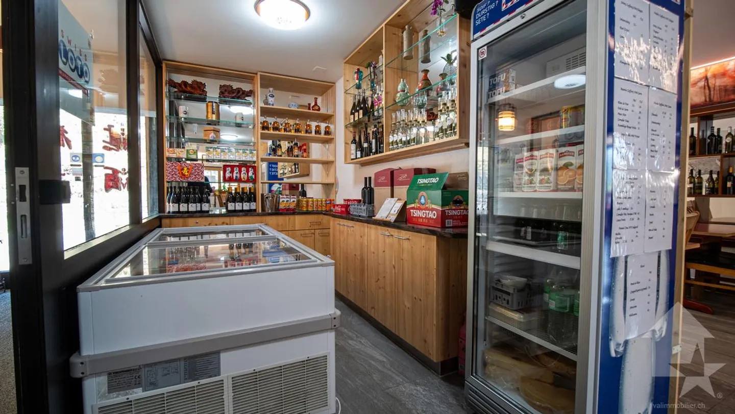 Renoviertes Hotel-Restaurant im Herzen des Dorfes mit spektakulärem Blick - Foto 16 von 30