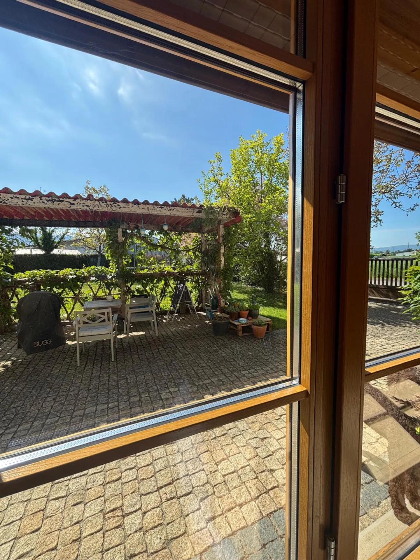 Charming Family Home in Lully - Photo 17 of 20
