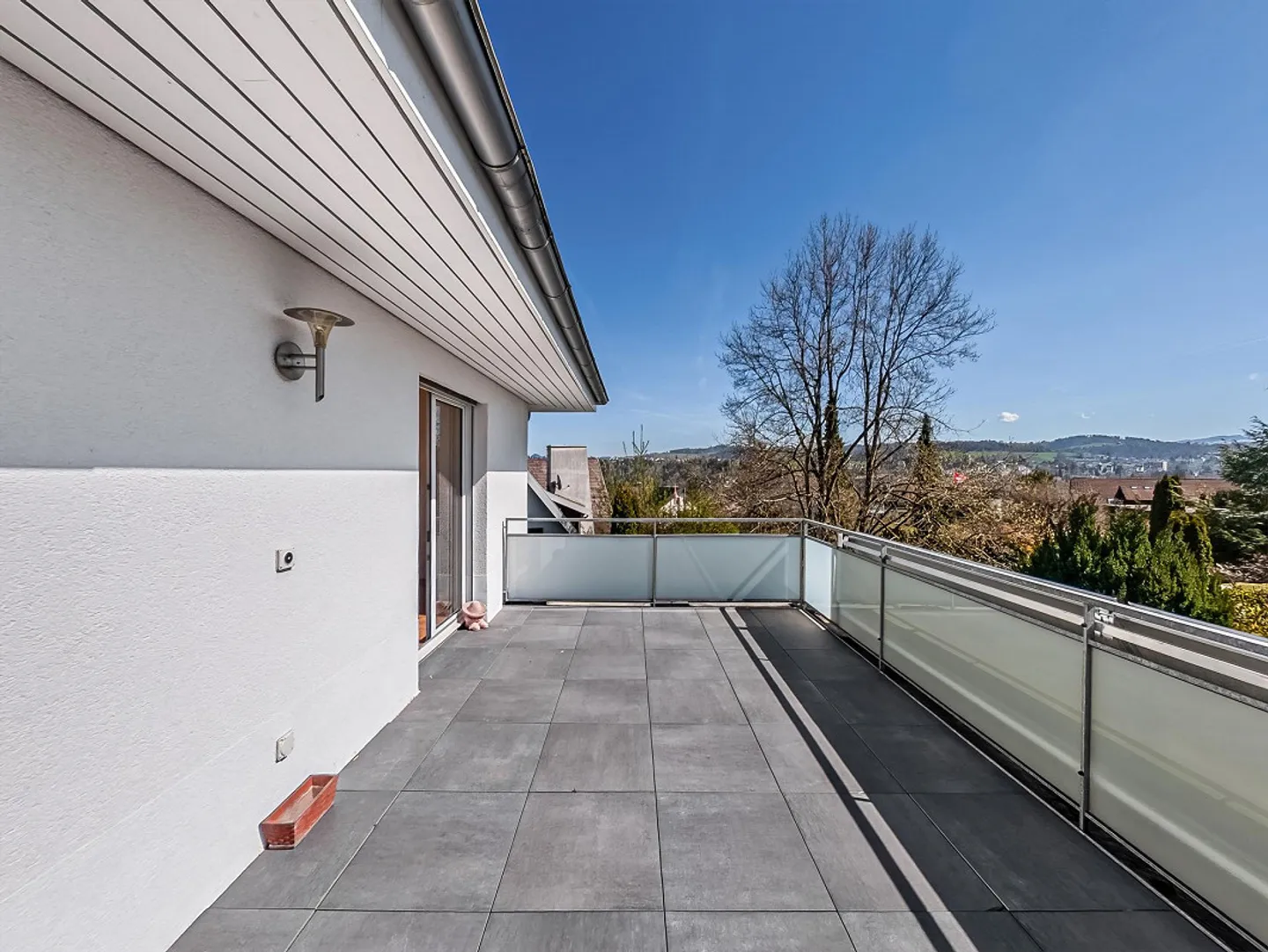Charming single-family house in a well-kept residential area - Photo 18 of 21
