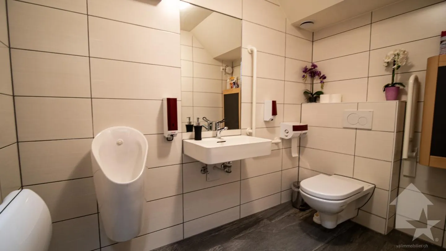 Renoviertes Hotel-Restaurant im Herzen des Dorfes mit spektakulärem Blick - Foto 25 von 30