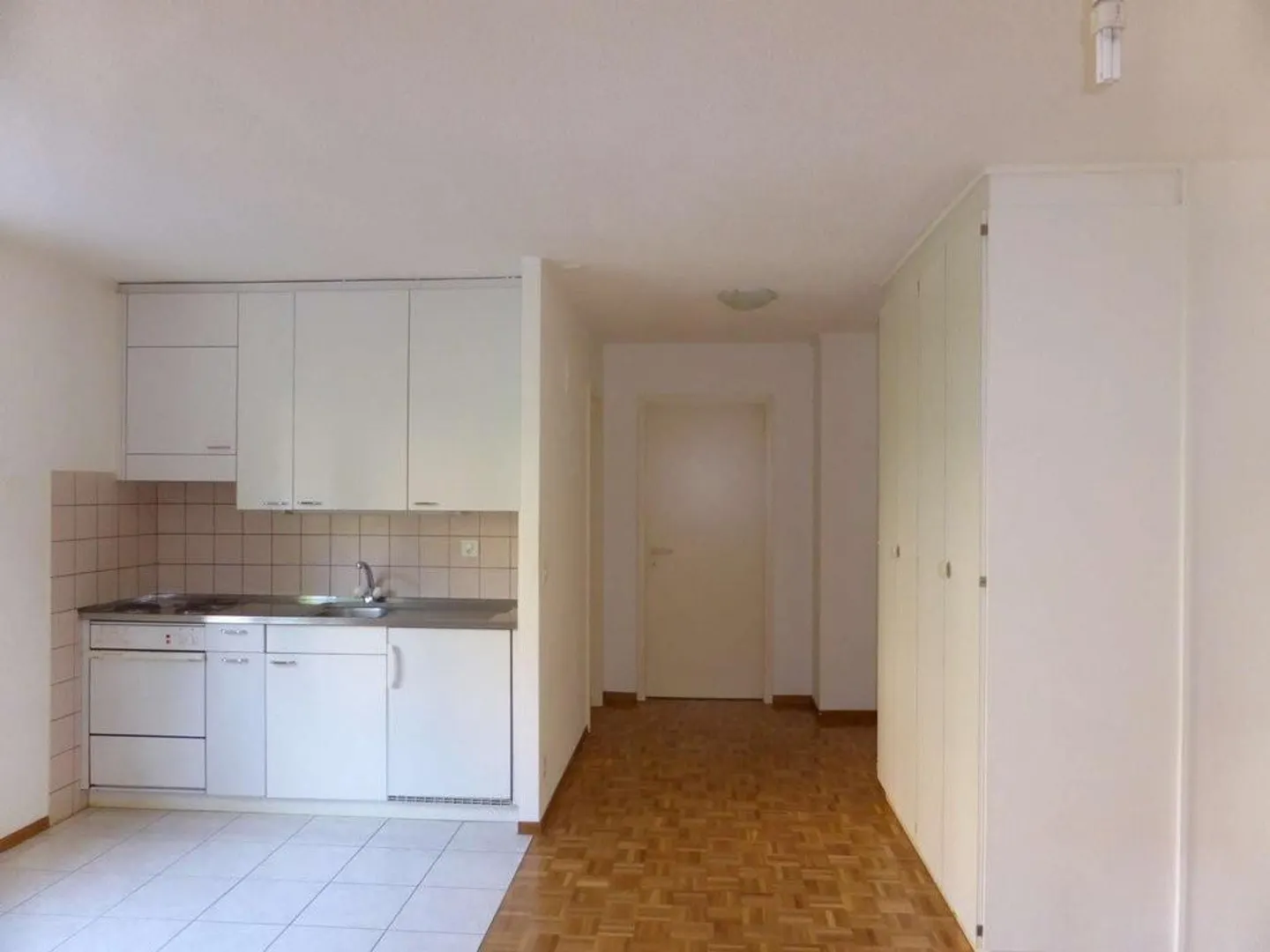 Valentin District, beautiful 2-room apartment on the ground floor - Photo 1 of 6