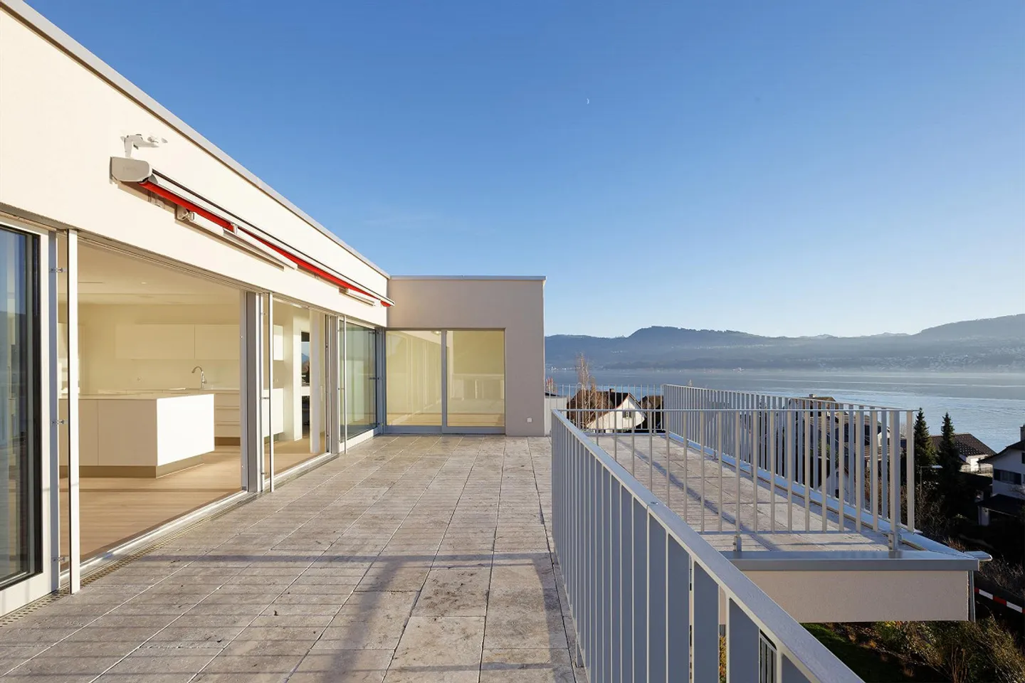 5.5-Room Apartment Mais. Attika, for rent in 8712 Stäfa - Photo 2 of 13