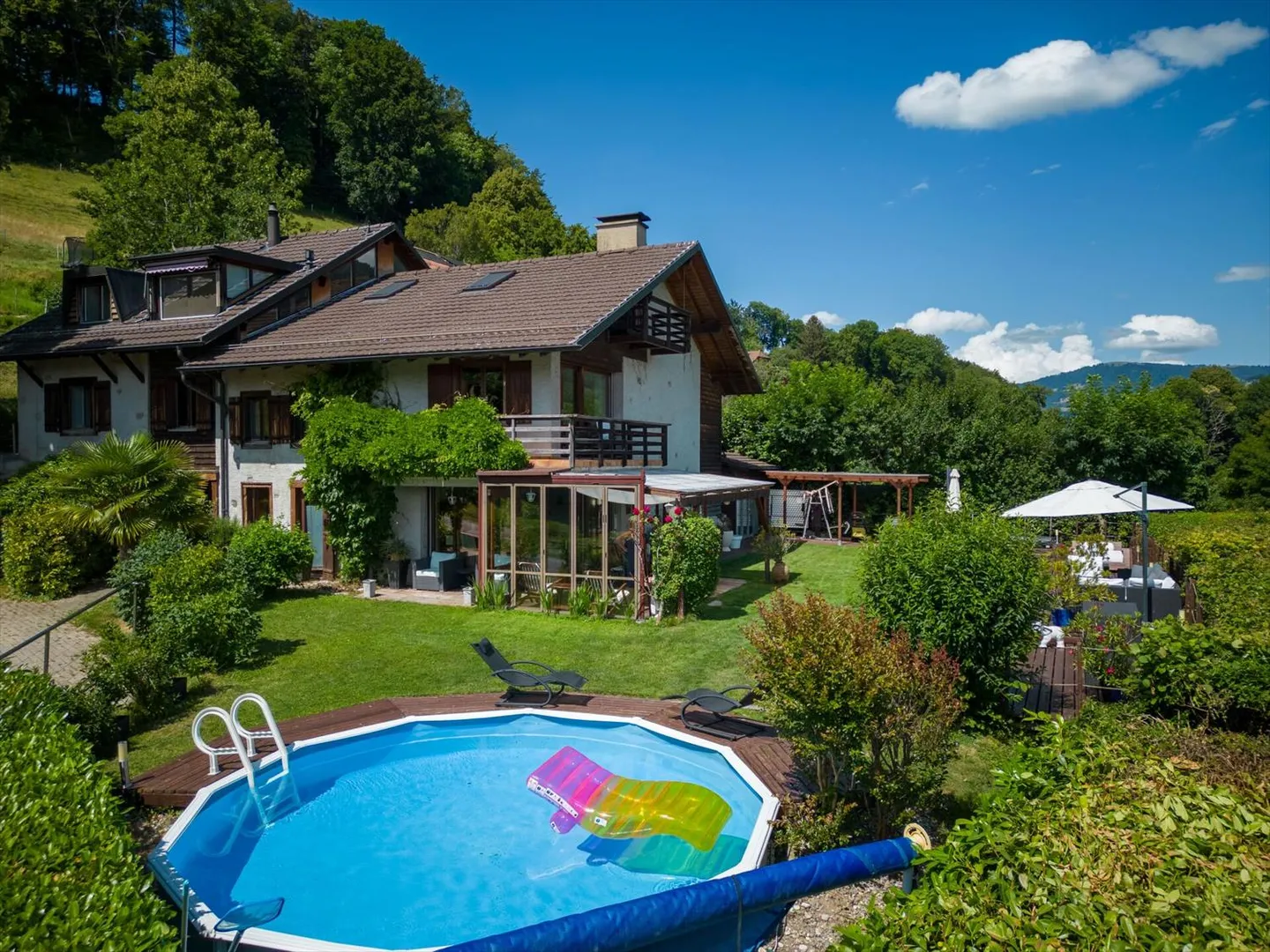 Fully renovated farmhouse less than 10 minutes from the center of Vevey: Calm, nature, and panoramic view - Photo 9 of 11