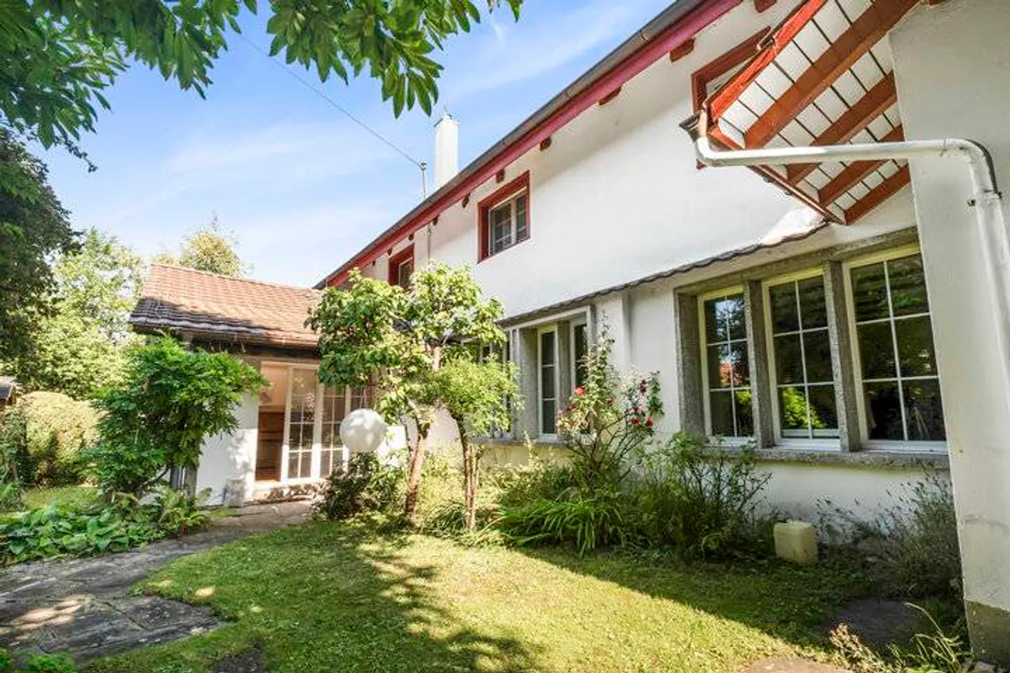 Charming 18th Century Villa - Photo 5 of 8