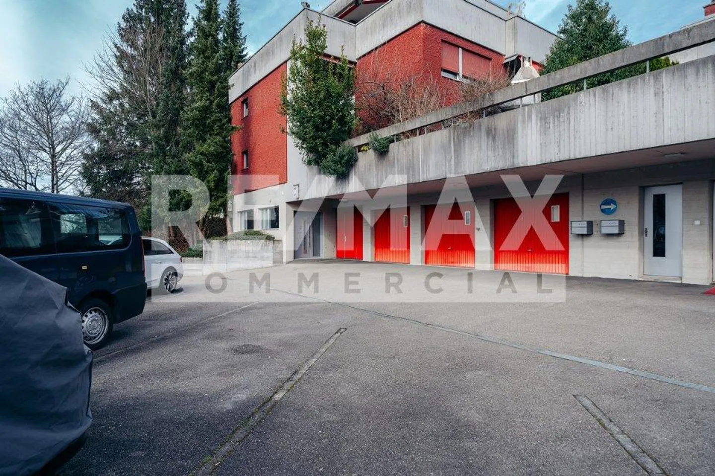 Buy instead of rent - Commercial space with 70m² usable area - renovated and immediately available - Photo 9 of 11