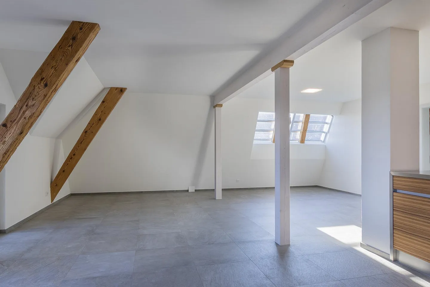 Spacious 4.5-room apartment (including carport & parking space) - Photo 7 of 14